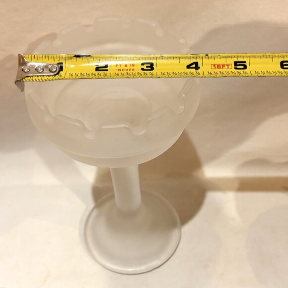 Vintage PartyLite Castle Turret Frosted Satin Glass Candle Holder 7.25 inch - Picture 3 of 5